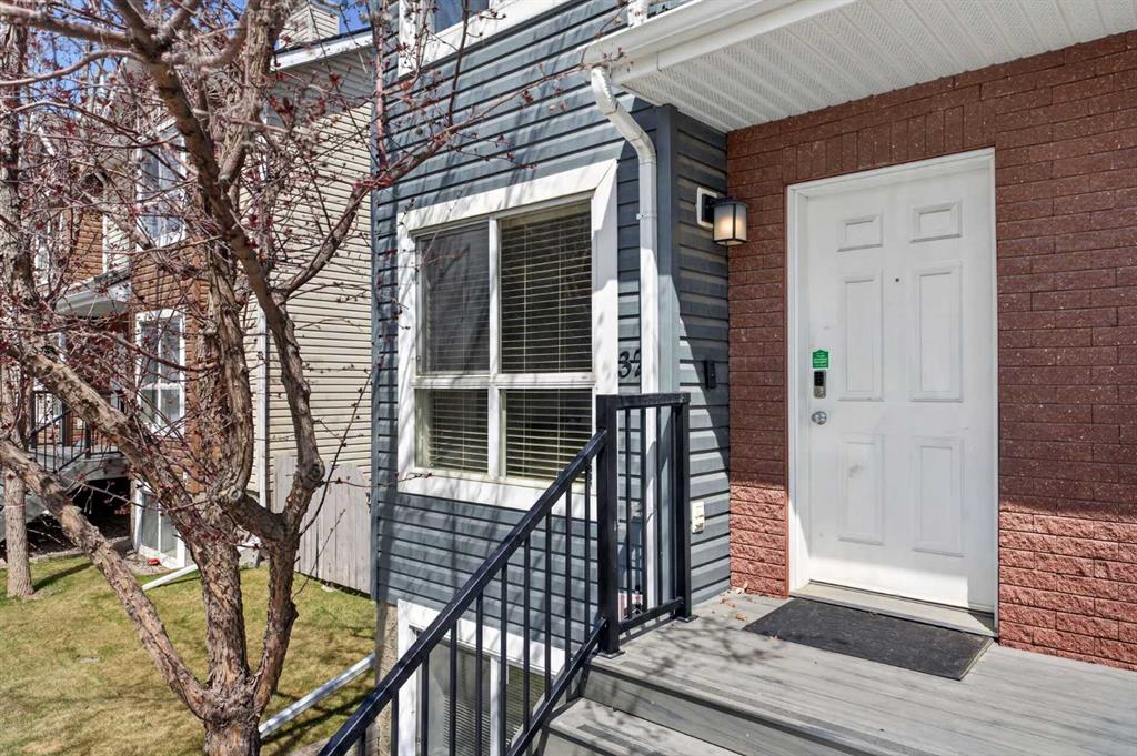 Picture for 32 Erin Woods Court SE