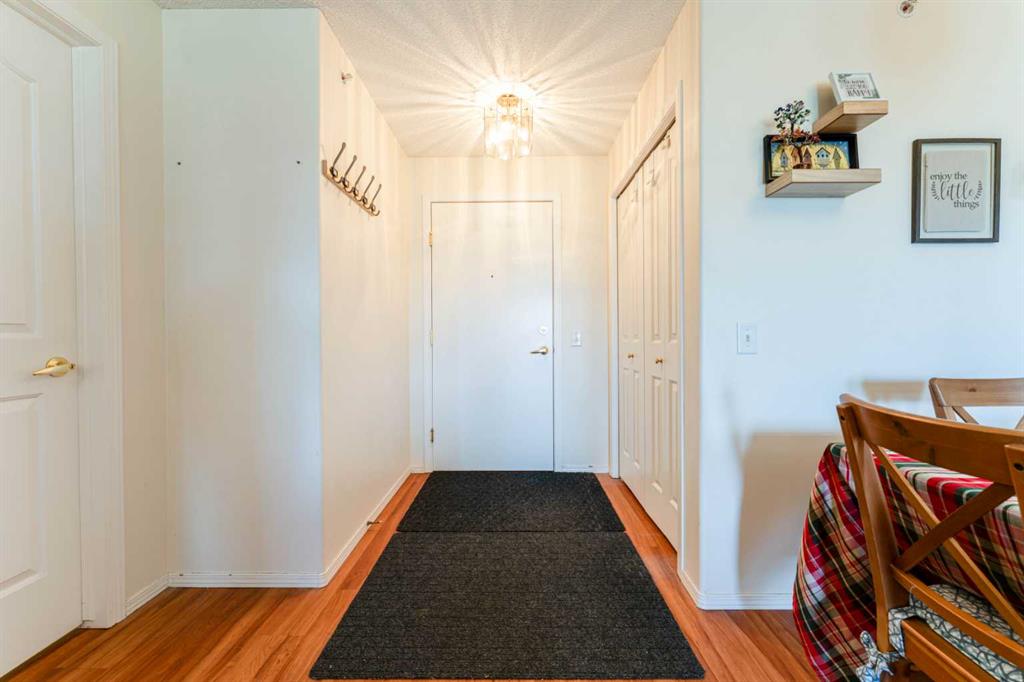 Picture for 415, 5000 Somervale Court SW