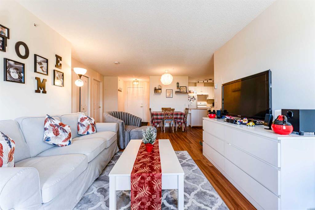Picture for 415, 5000 Somervale Court SW