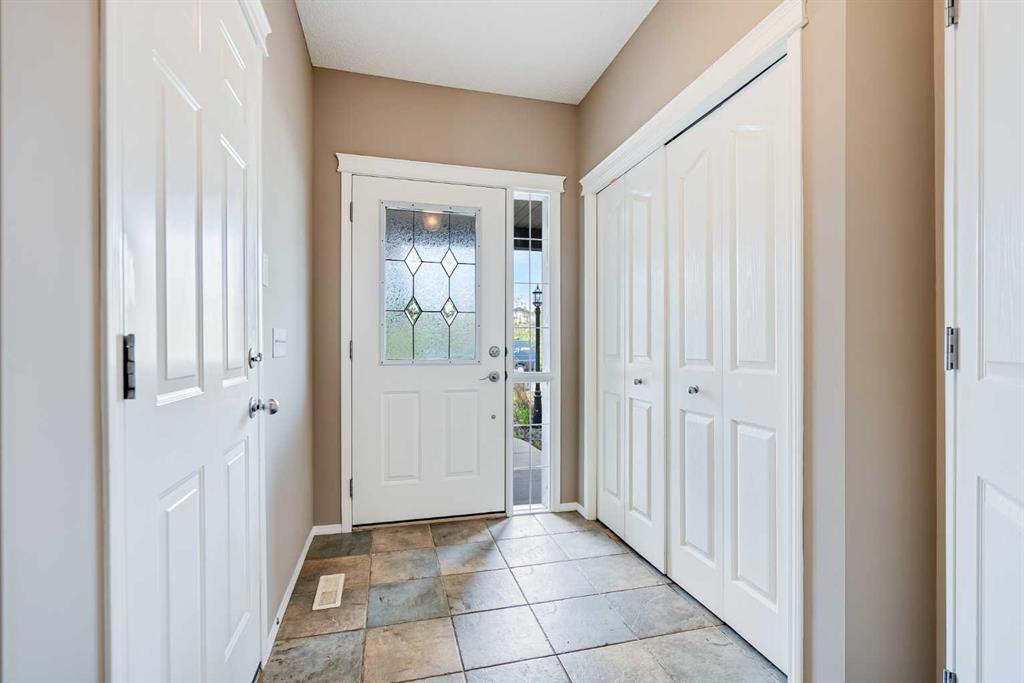 Picture for 34 Kincora Drive NW