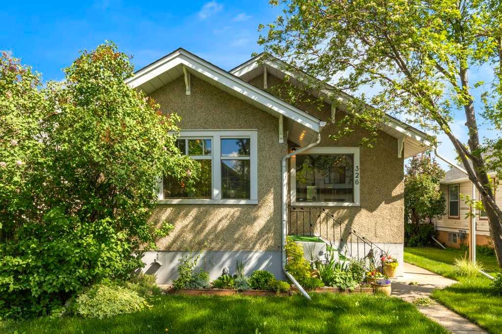 Picture for 326 8 Avenue NE