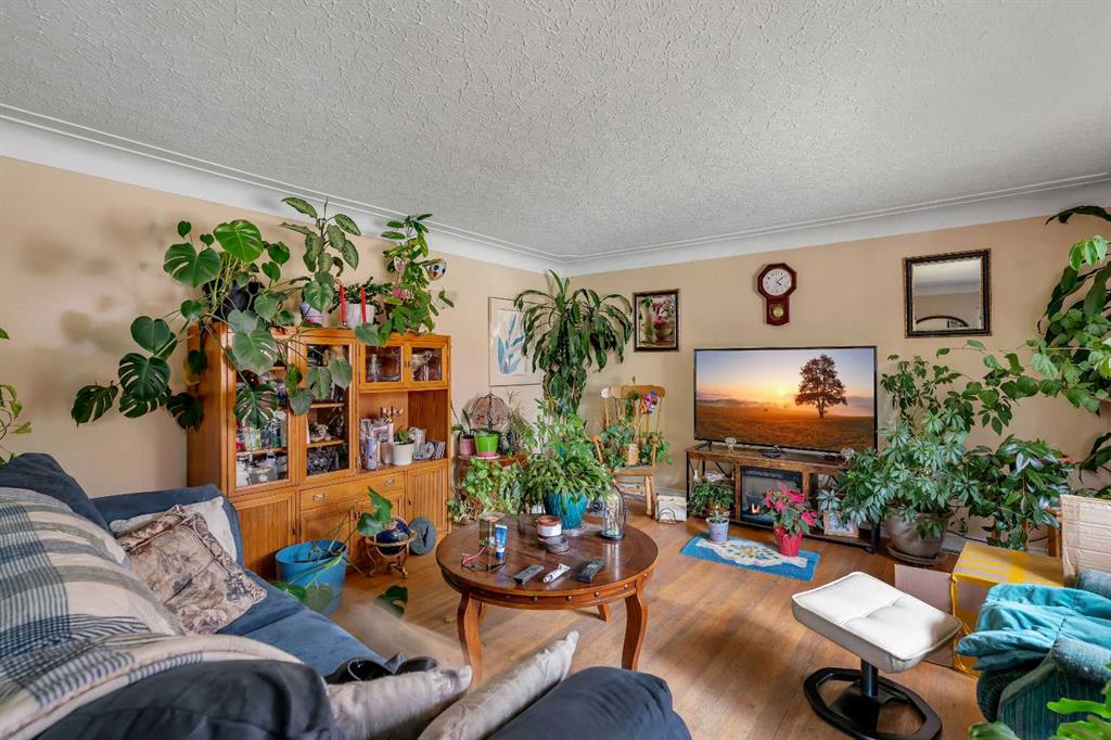 Picture for 7621 23 Street SE
