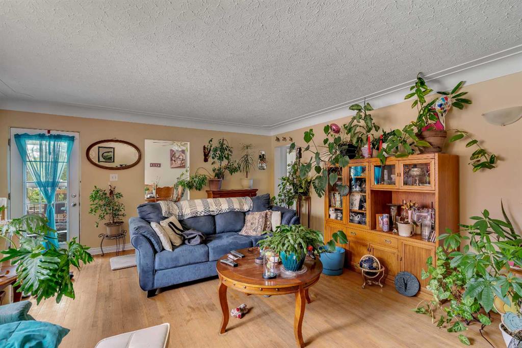 Picture for 7621 23 Street SE