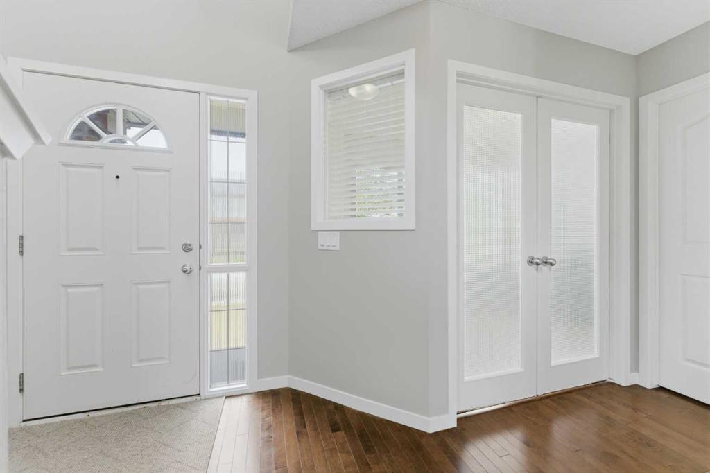 Picture for 186 Cranberry Place SE