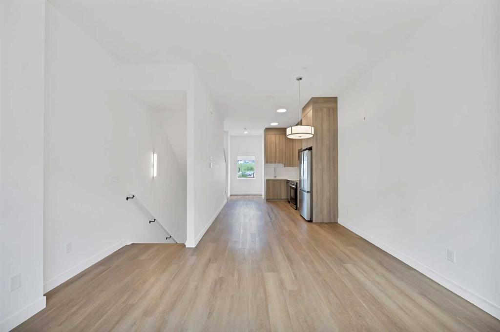 Picture for 209, 101 Panatella Square NW