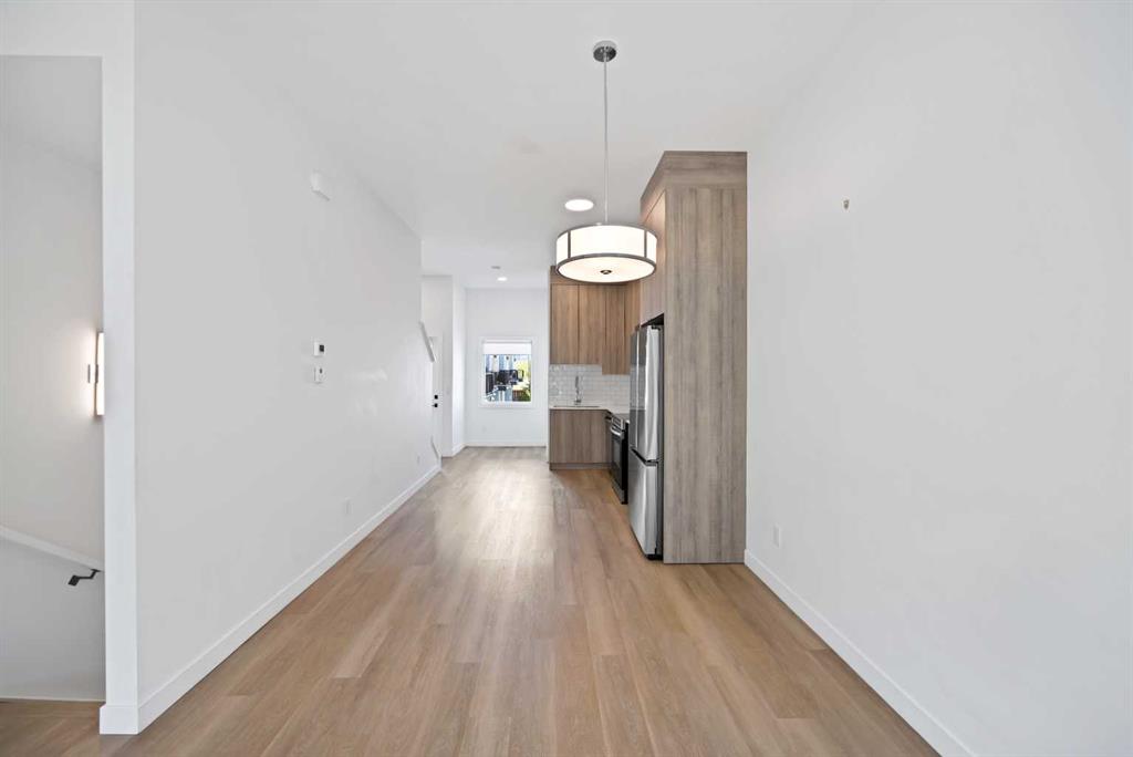 Picture for 209, 101 Panatella Square NW