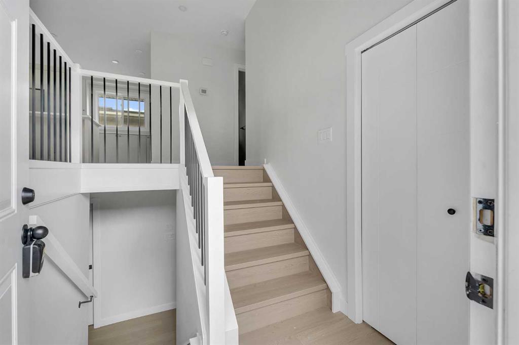 Picture for 3410 30A Avenue SE