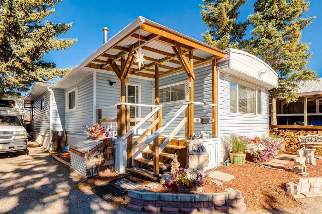 Picture for 431, 3223 83 Street NW