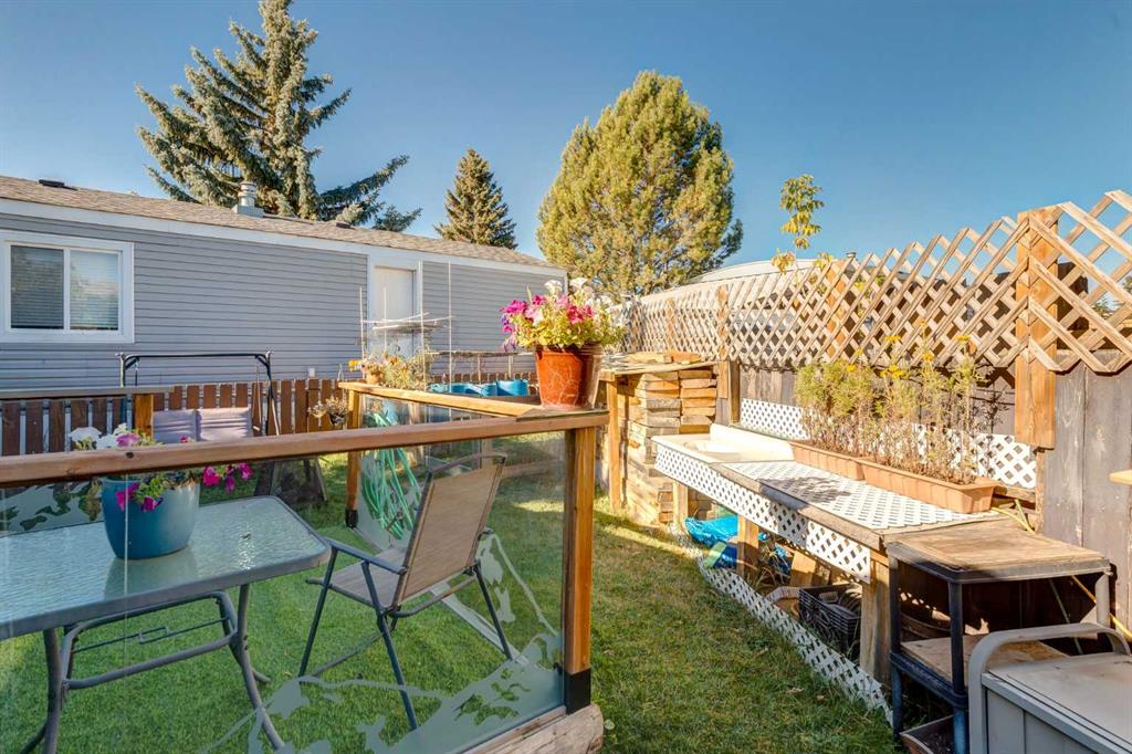 Picture for 431, 3223 83 Street NW https://www.cirrealty.ca/reb/creb/43/A2262443_34.jpg