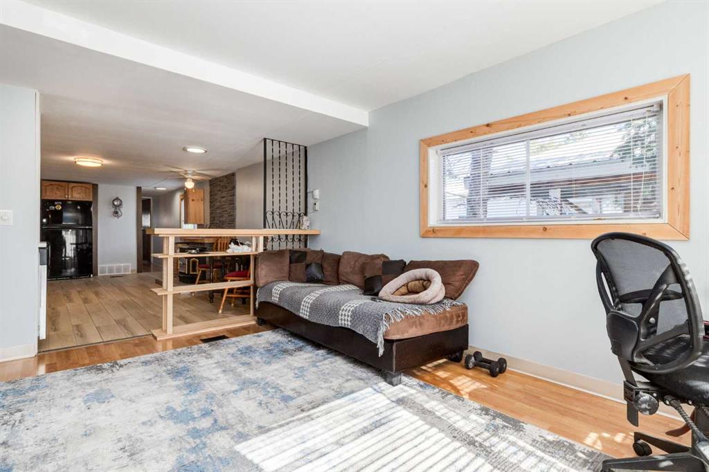 Picture for 431, 3223 83 Street NW https://www.cirrealty.ca/reb/creb/43/A2262443_8.jpg