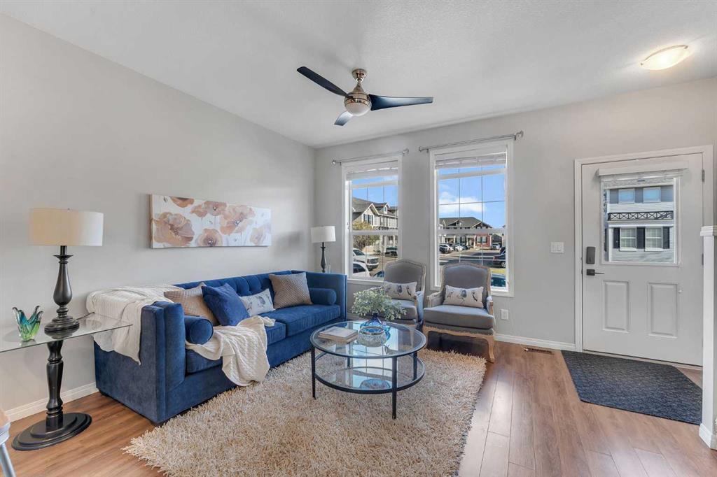 Picture for 4103, 1001 8 Street NW