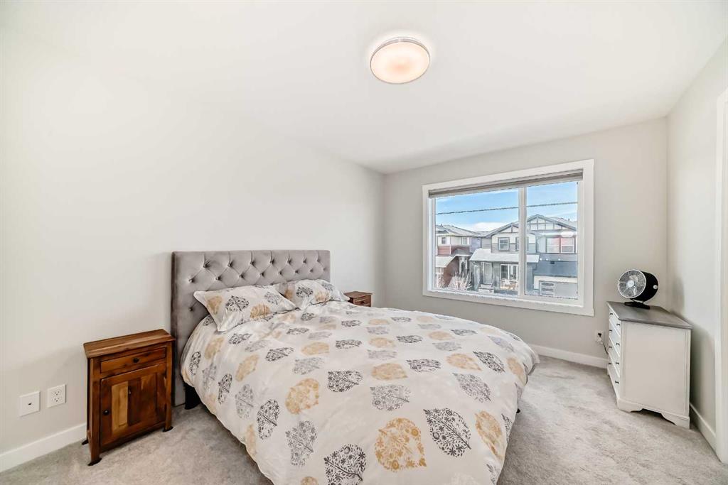 Picture for 934 Cobblemore Common SW https://www.cirrealty.ca/reb/creb/43/A2265943_22.jpg