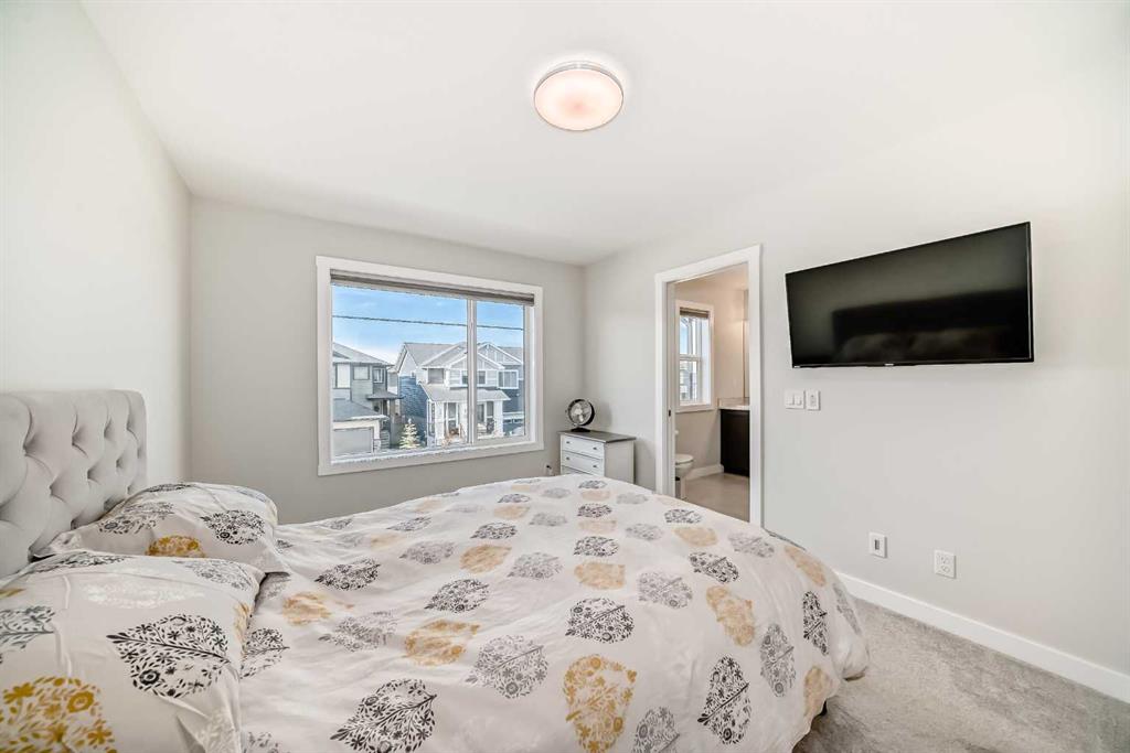 Picture for 934 Cobblemore Common SW https://www.cirrealty.ca/reb/creb/43/A2265943_23.jpg