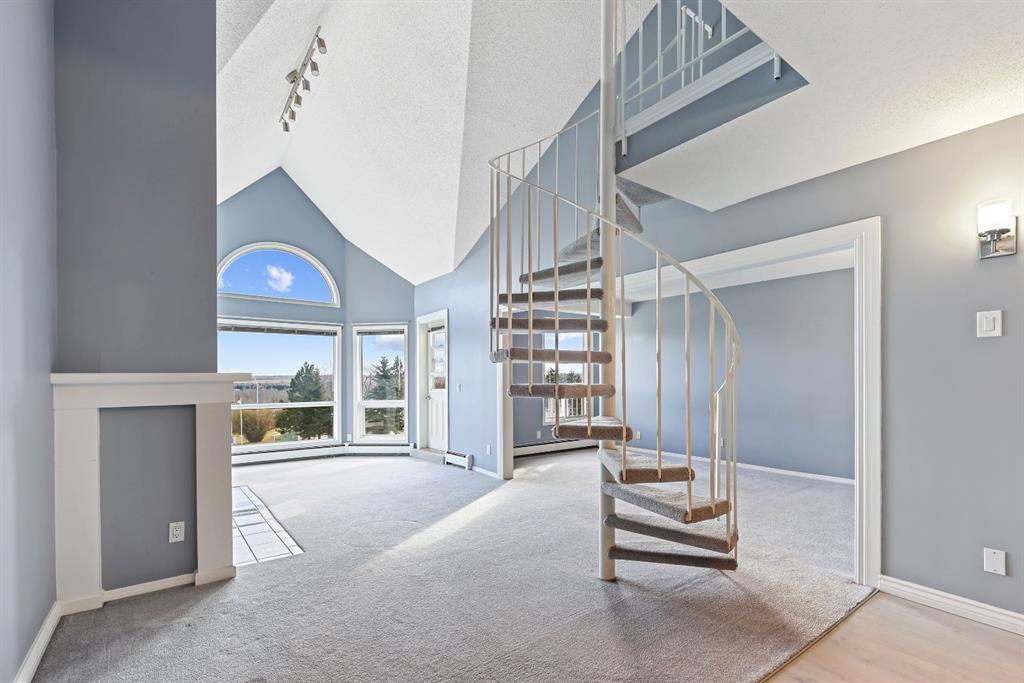 Picture for 309, 102 Centre Court 