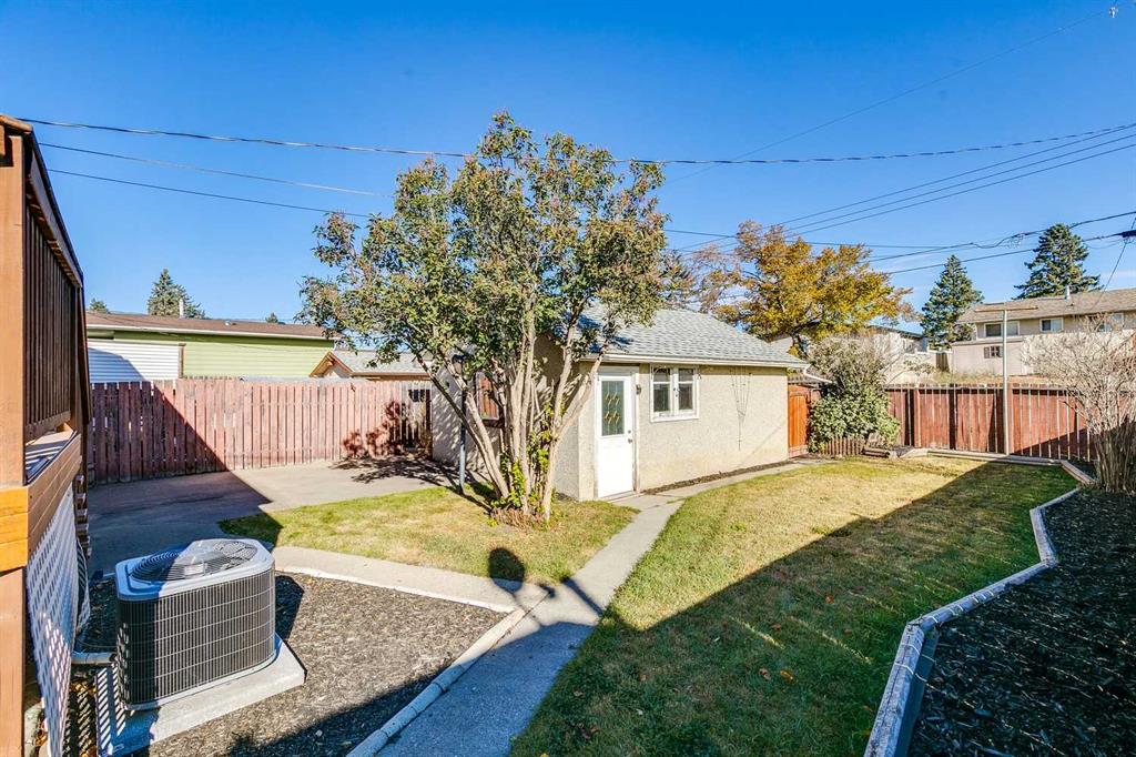 Picture for 12 Doverthorn Place SE https://www.cirrealty.ca/reb/creb/43/A2266643_16.jpg