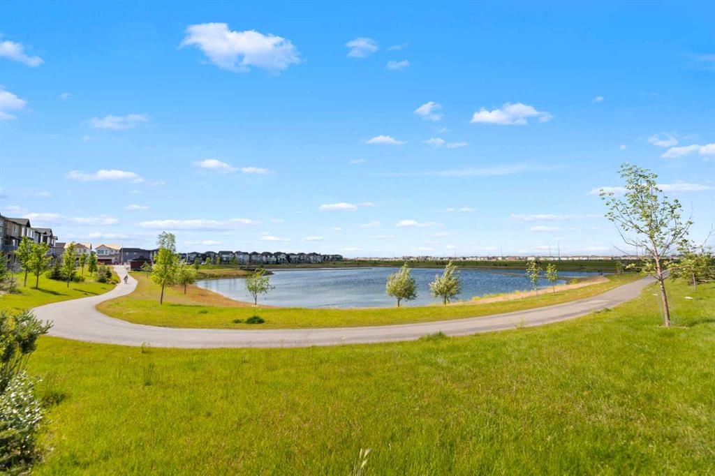 Picture for 284 Savanna Drive NE