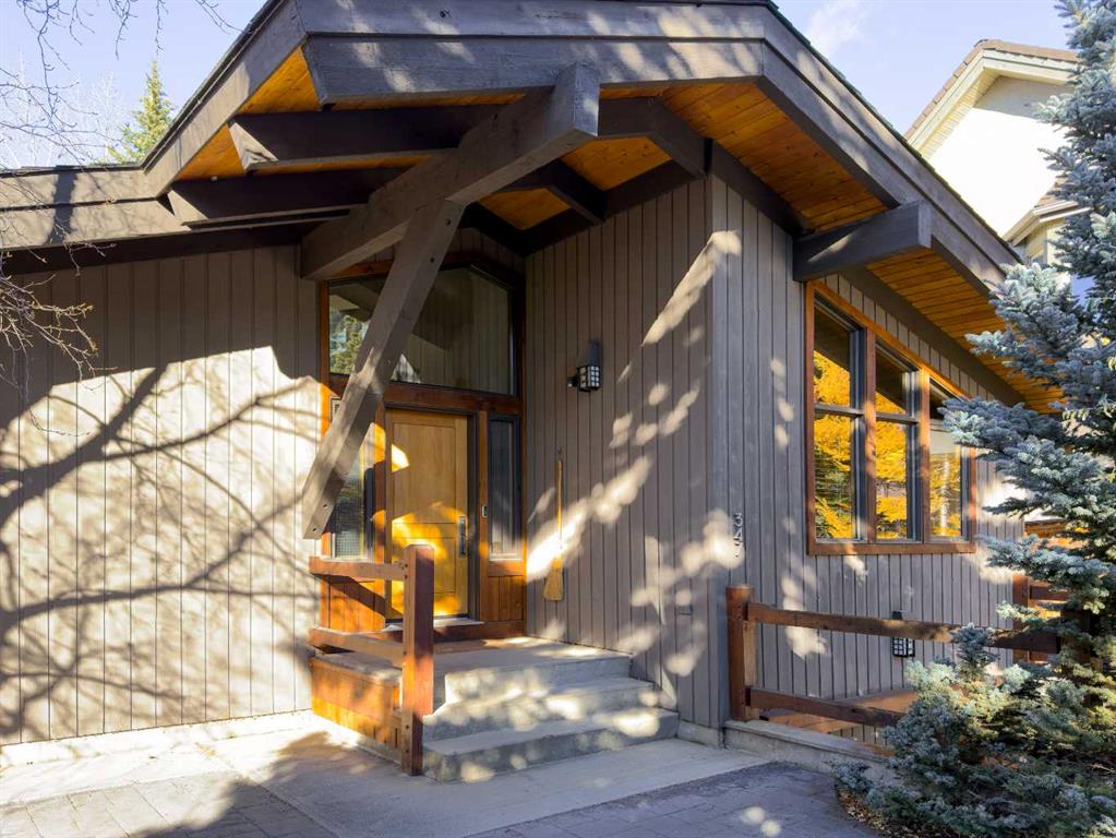 Picture for 347 Muskrat Street 