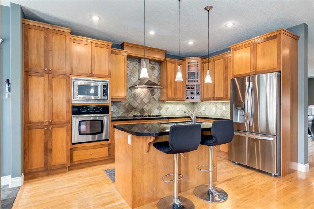 Picture for 1406 29 Street SW