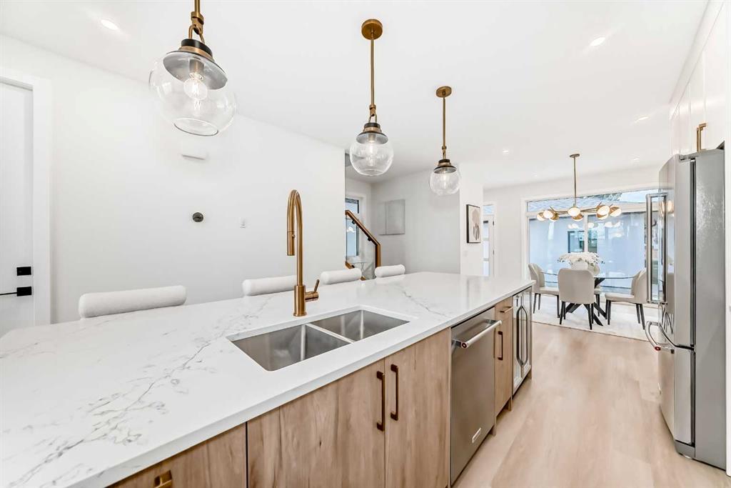 Picture for 39A Moncton Road NE