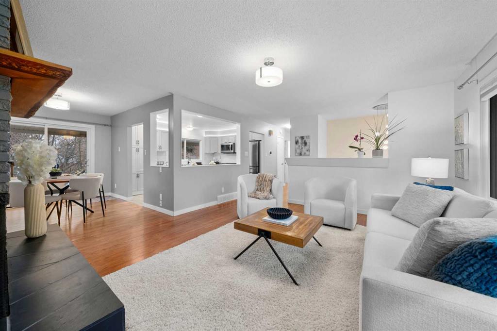 Picture for 3251 Bearspaw Drive NW