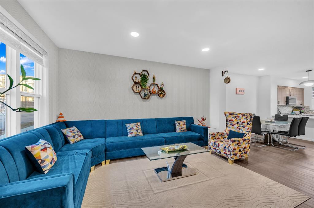 Picture for 251 142 Avenue NW