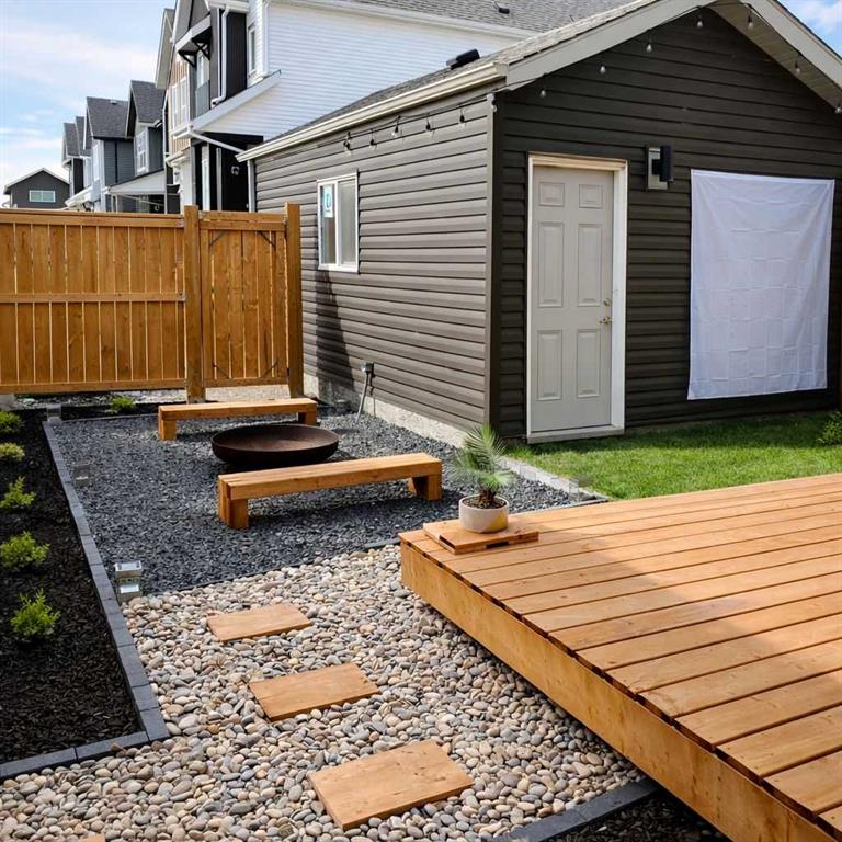 Picture for 101 Lavender Manor SE