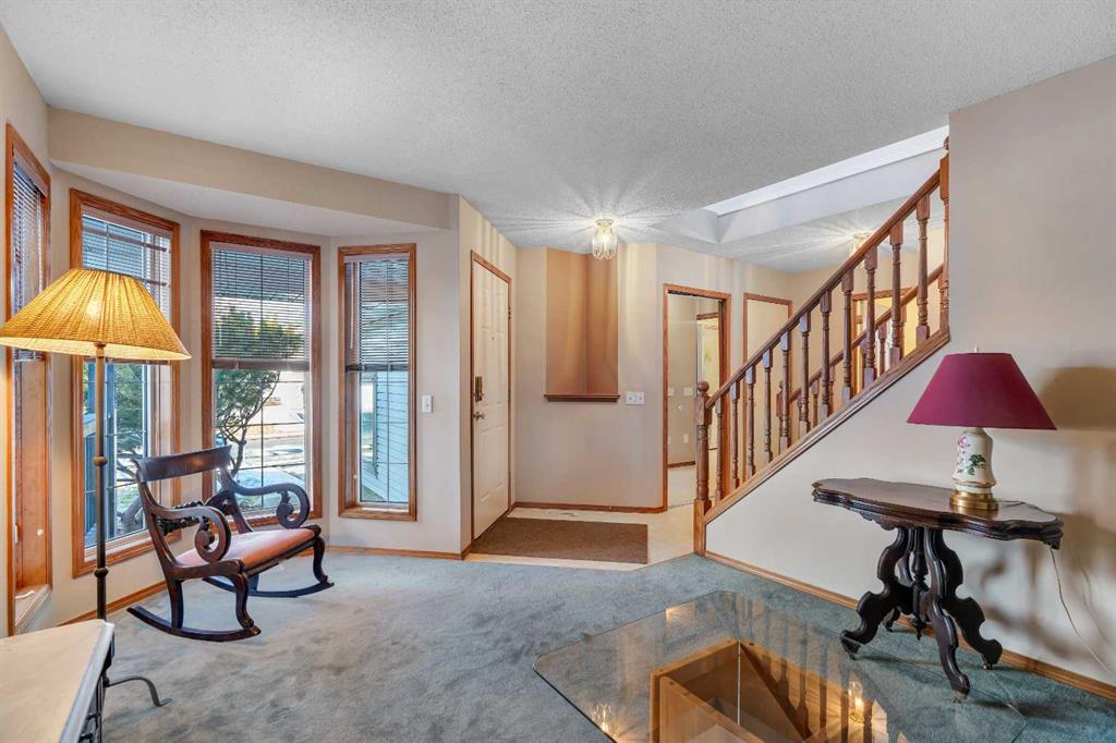 Picture for 9526 21 Street SE