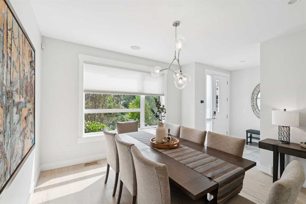 Picture for 2629 32 Street SW