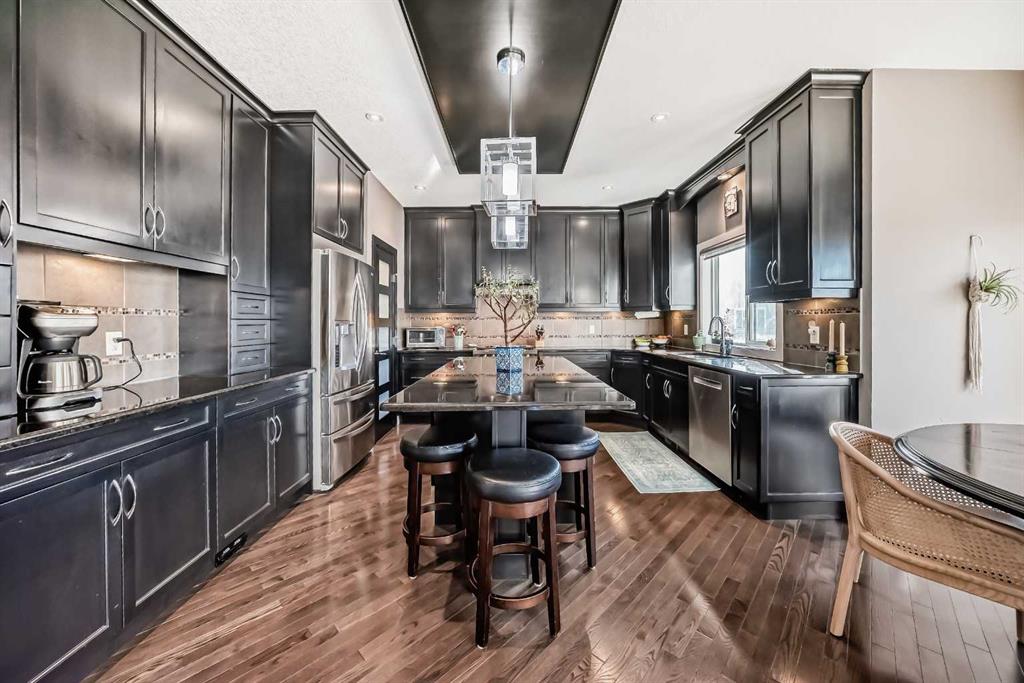 Picture for 93 Williamstown Green NW