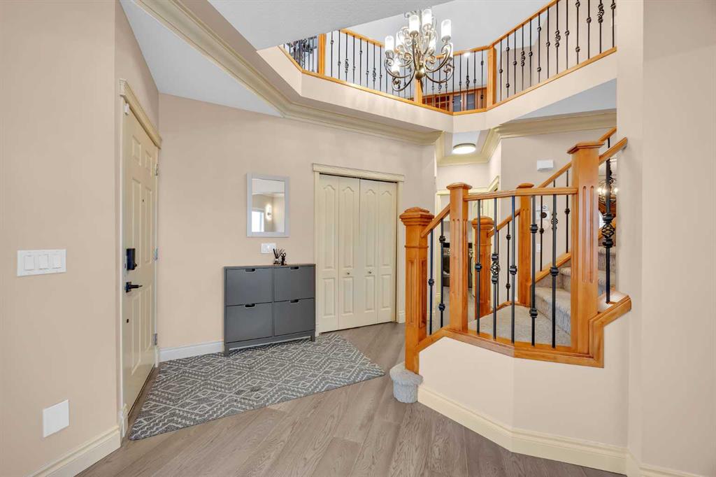 Picture for 100 Cougarstone Manor SW