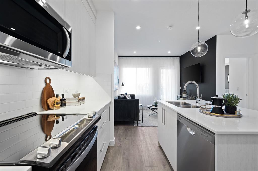 Picture for 4417, 6 Merganser Drive W