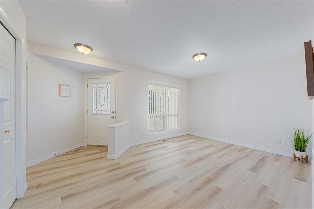 Picture for 320 Citadel Meadow Bay NW