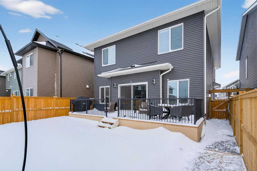 Picture for 553 Baywater Manor SW