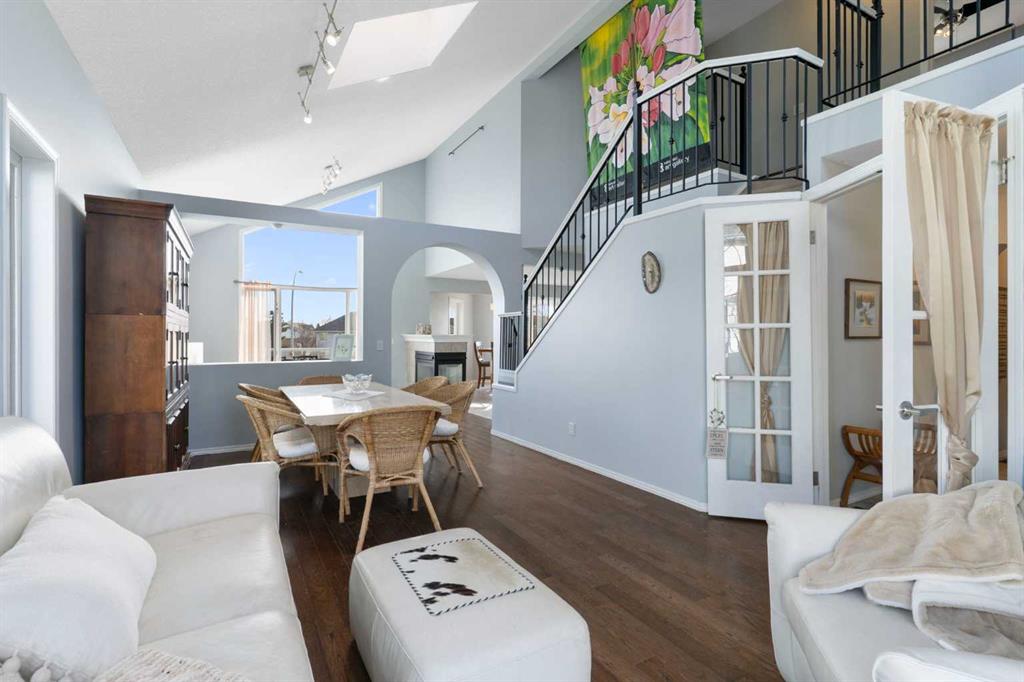 Picture for 202 Schooner Close NW