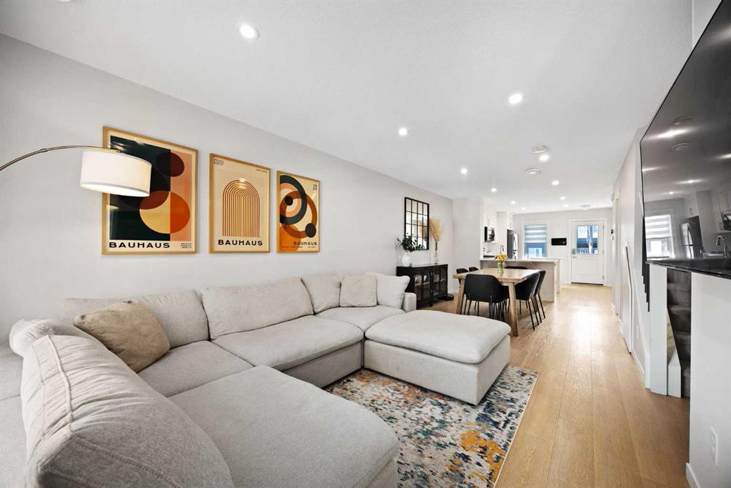 Picture for 403, 474 Seton Circle SE