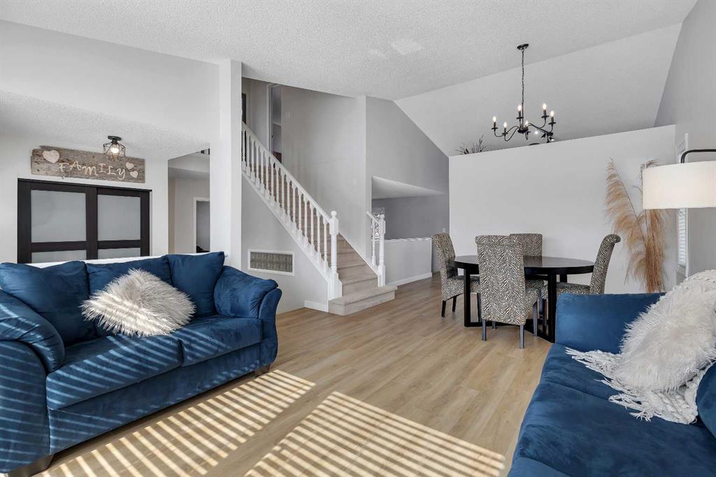 Picture for 12 Harvest Oak Place NE