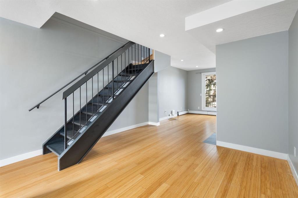 Picture for 10, 2400 15 Street SW