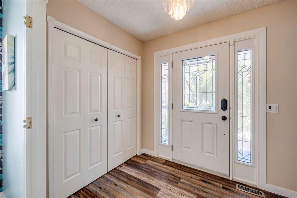 Picture for 103 Riverview Circle SE