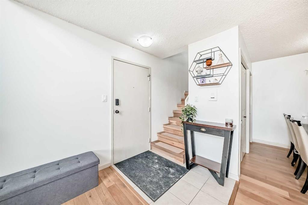 Picture for 633, 6400 Coach Hill Road SW