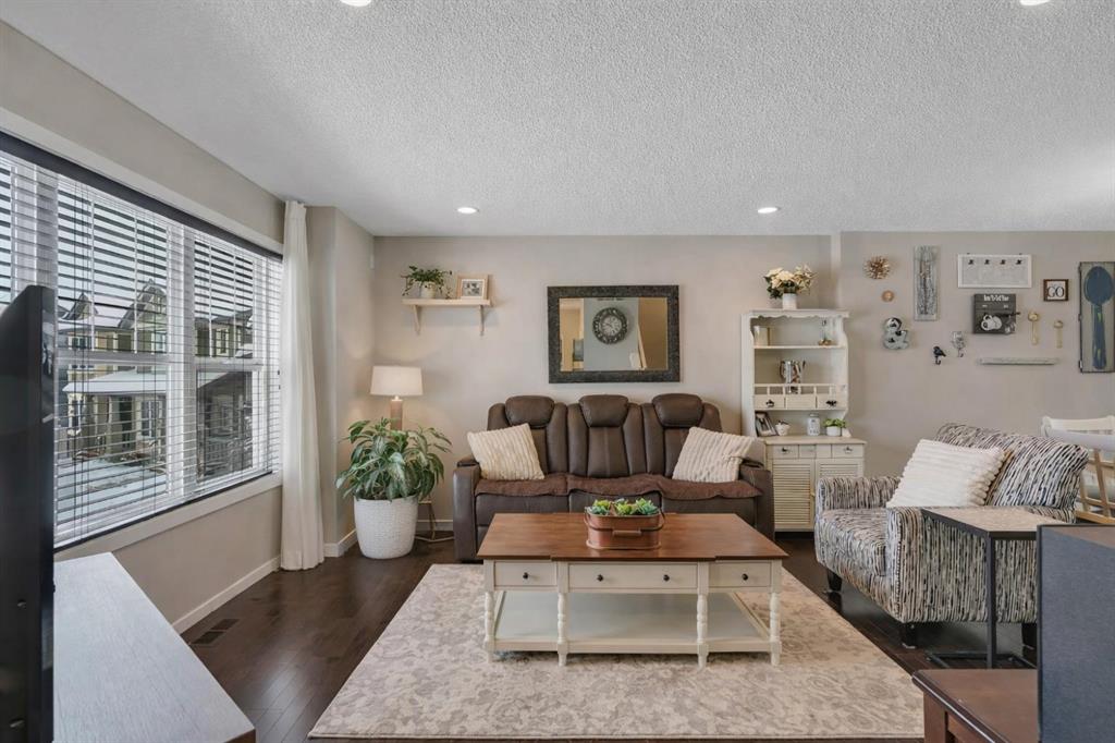 Picture for 124 Panamount Way NW