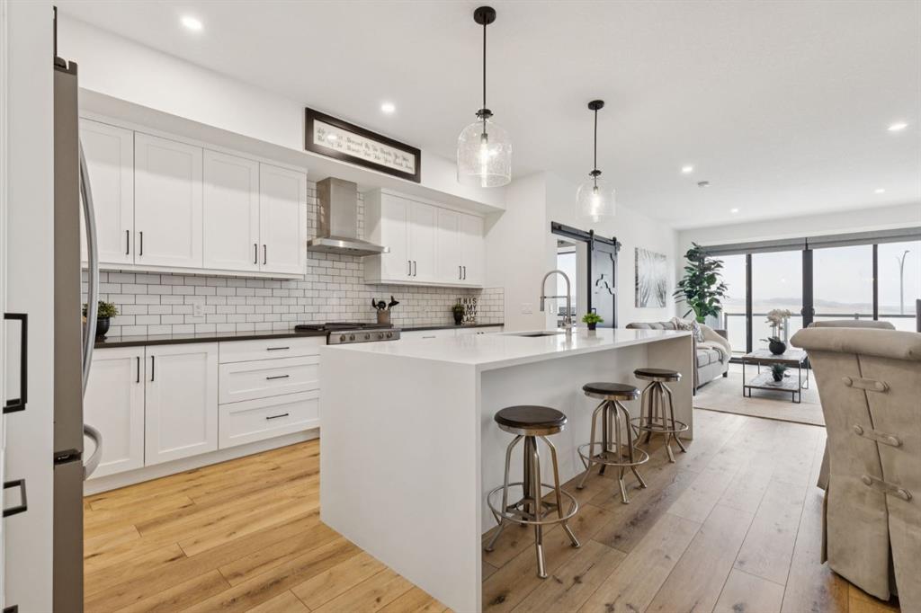 Picture for 220 Precedence View 