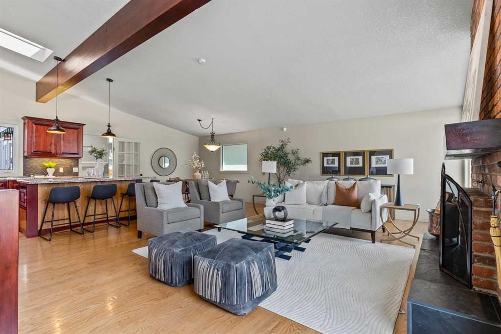 Picture for 36 Lake Twintree Place SE