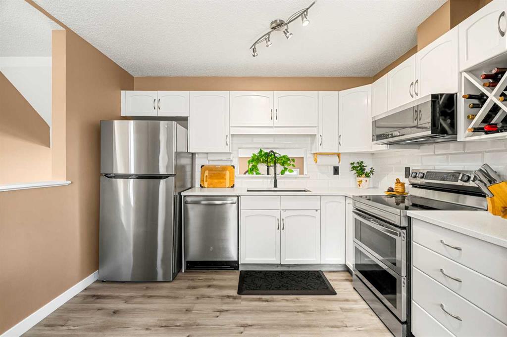 Picture for 53 Copperfield Court SE