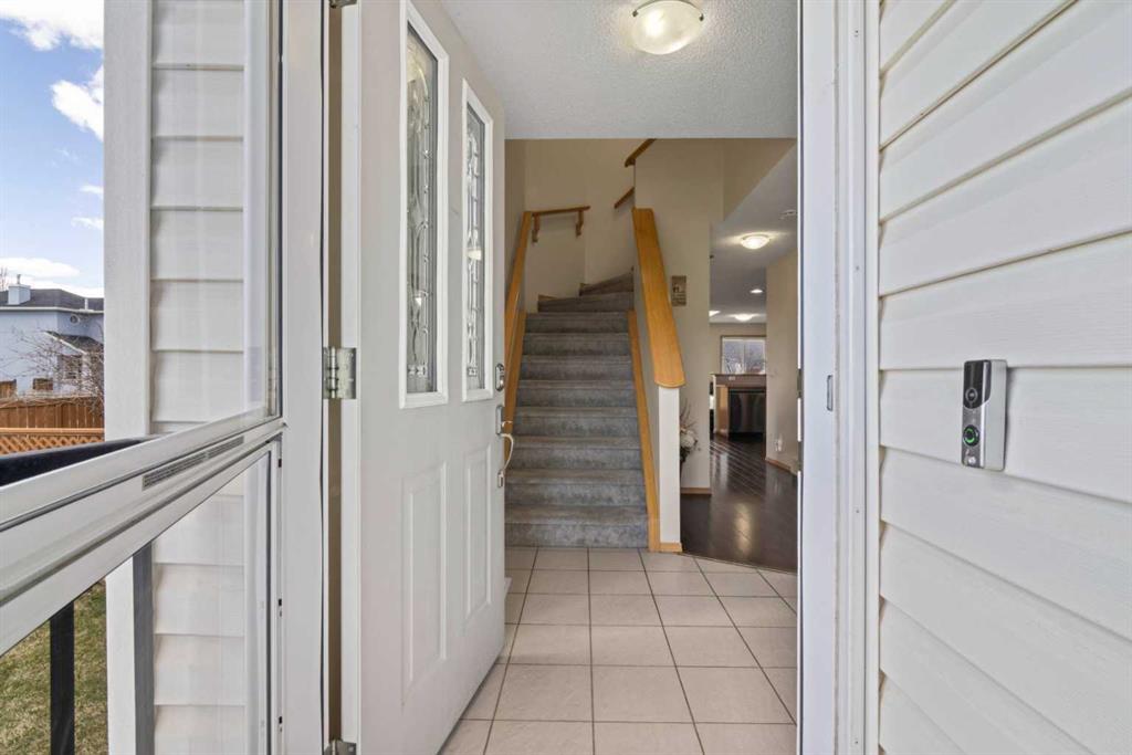 Picture for 10 Taralea Bay NE