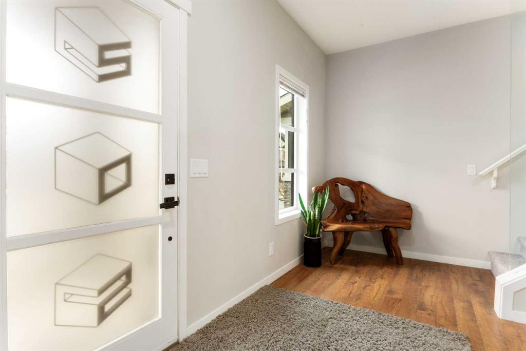 Picture for 205 Copperpond Parade SE