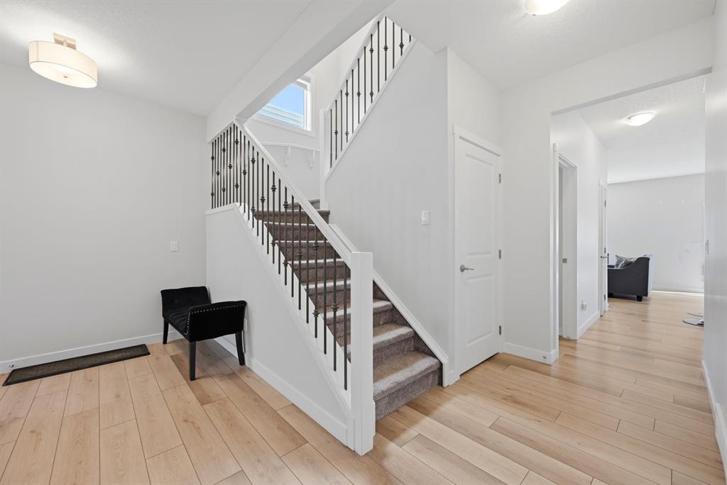 Picture for 96 Homestead Grove NE