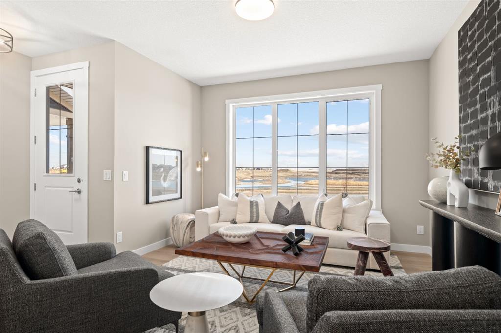 Picture for 648 Sora Boulevard SE
