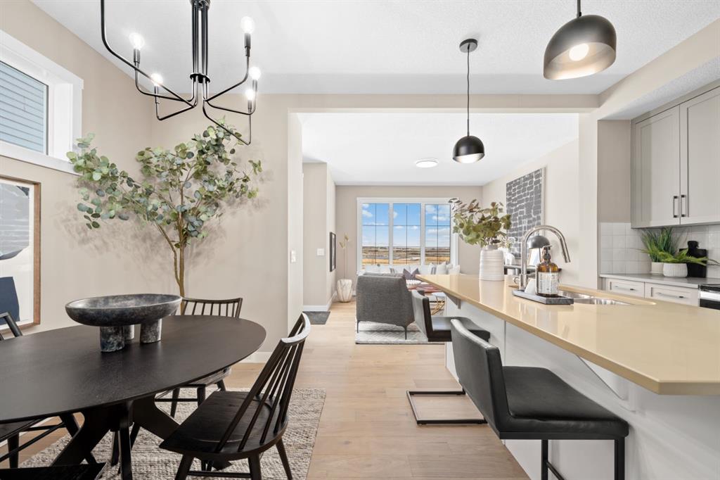 Picture for 648 Sora Boulevard SE
