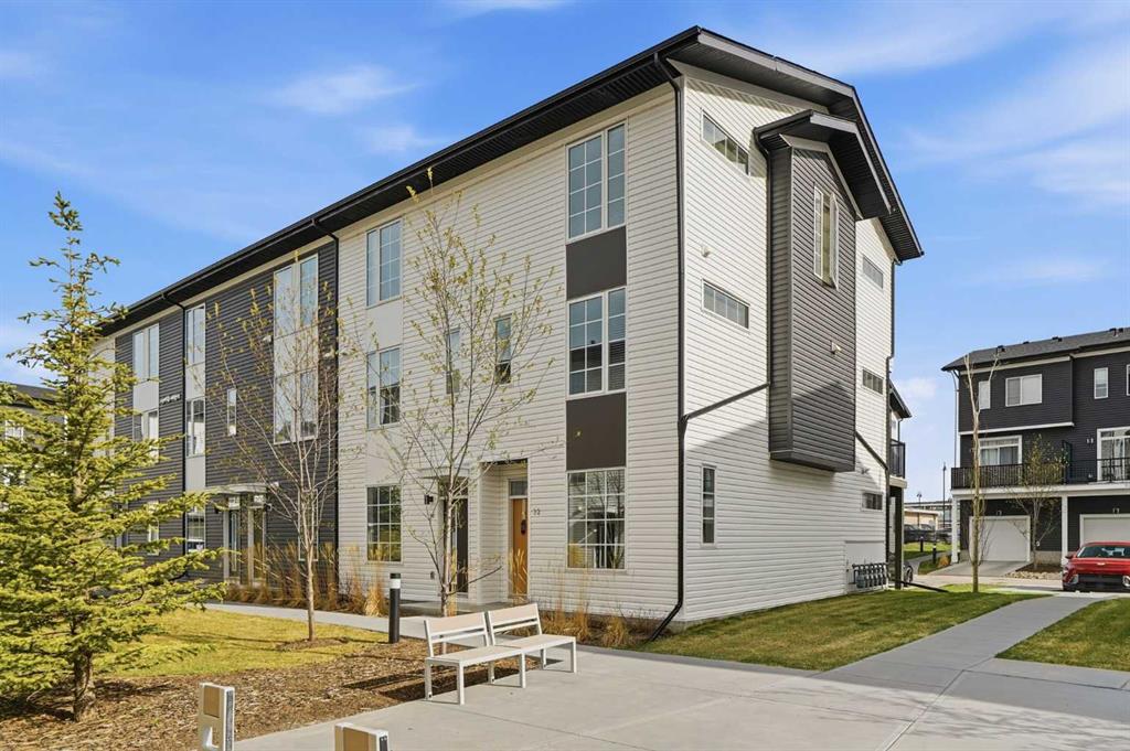 Picture for 32 Walgrove Common SE
