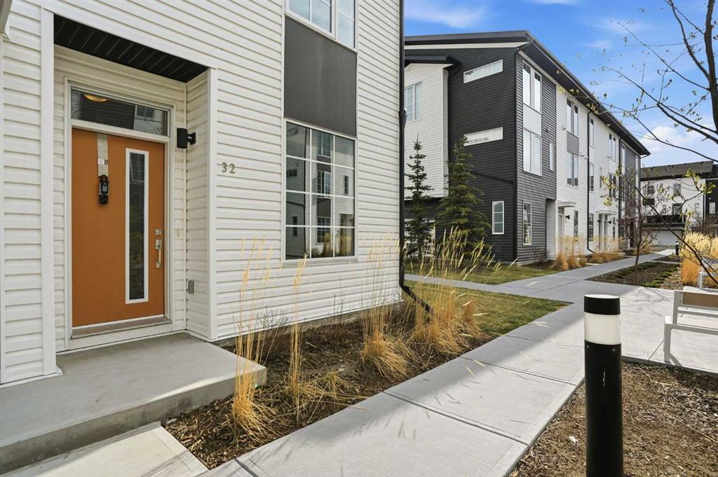 Picture for 32 Walgrove Common SE
